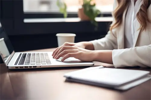 什么学校电脑都是苹果